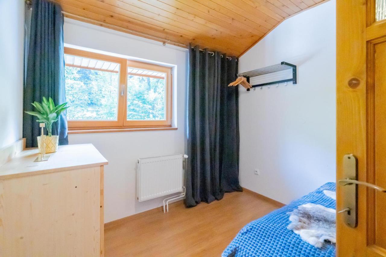 Pod Milonovou Apartment